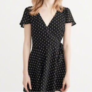 Abercrombie black and white polka dot wrap dress